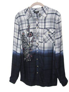 Tolani Size M Navy Blue White Embroidered Plaid Ombre Button Up Top Shirt Blouse